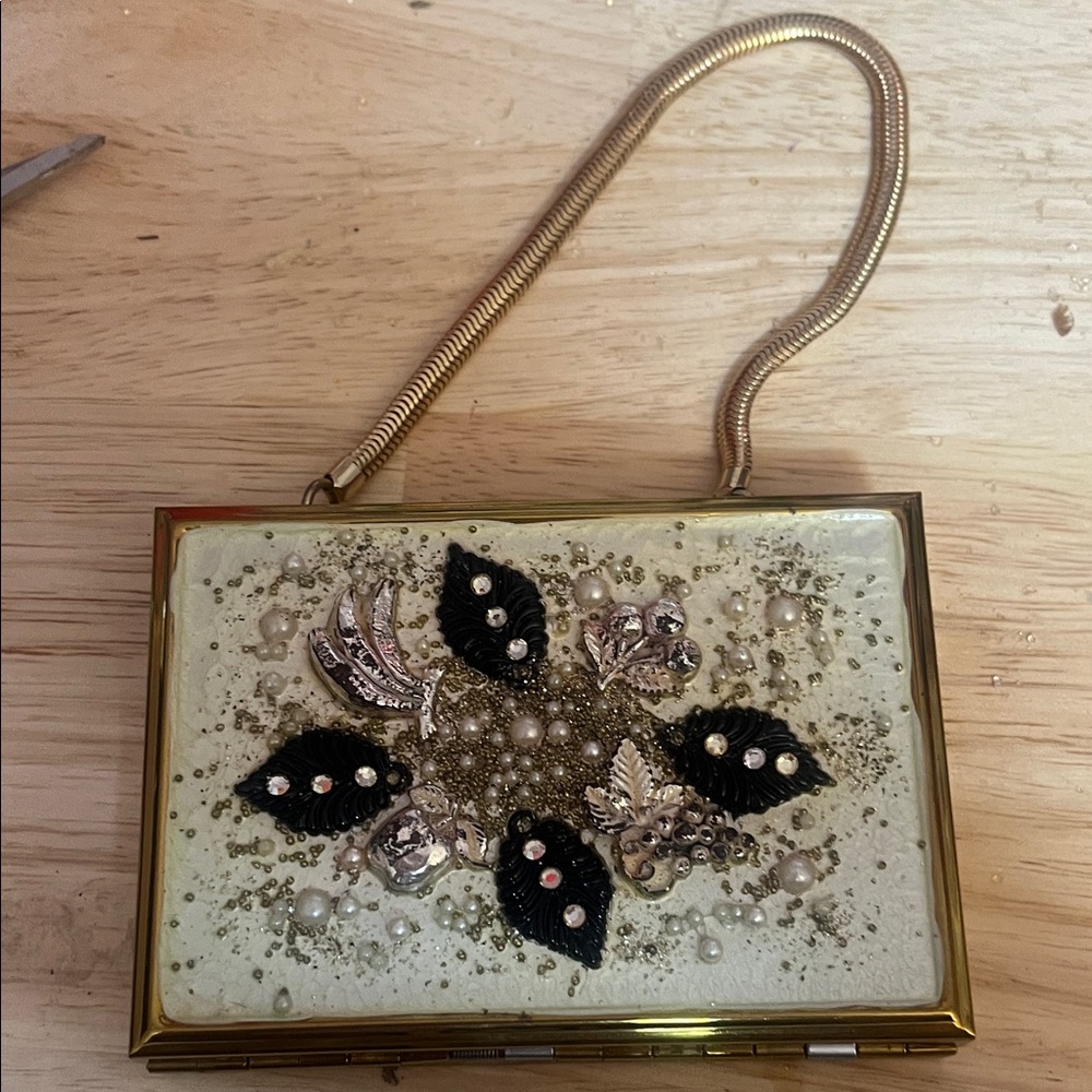 Beaded Floral Evening Clutch in Cream and Gold
